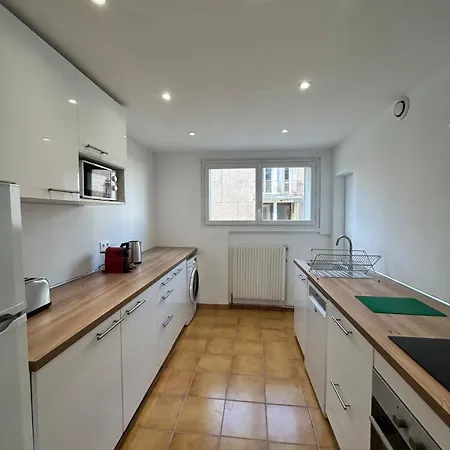 Le Chambery 6p Parking Prive Clim Apartman