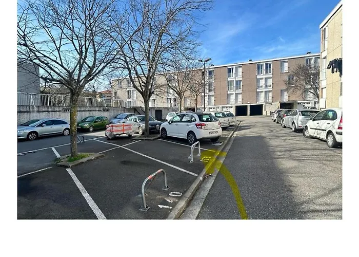 Apartament Le Chambery 6p Parking Prive Clim Tuluza